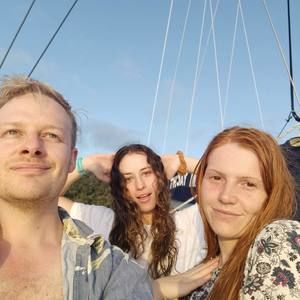 Meet your Posher, Julia